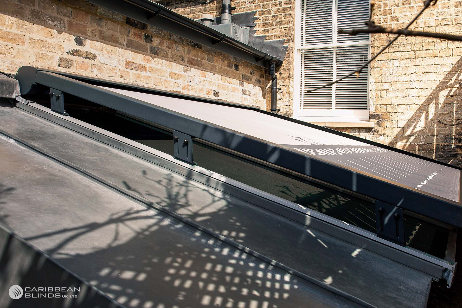 Cayman External Roof Blind Grey 42